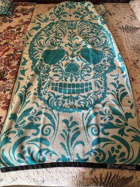 Vintage Betsey Johnson Turquoise and black Decorative Skull Towel set